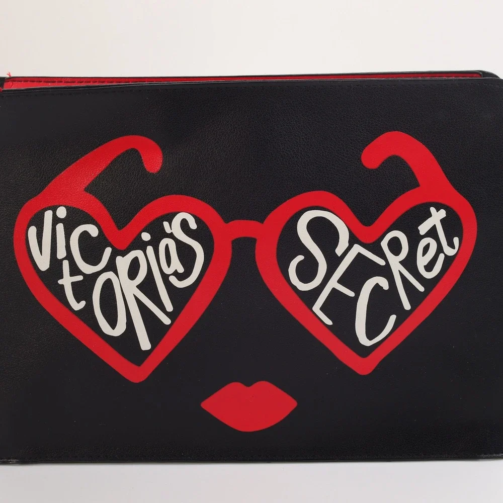 Victorias Secret Too Glam To Give A Damn Black Red Heart Sunglasses Makeup Bag